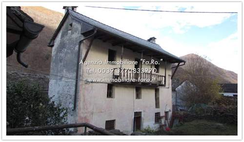 # 20952379 - £83,161 - 6 Bed House, Cannobio, Verbania, Piedmont, Italy