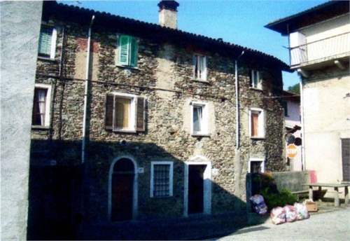 # 24221948 - £39,392 - 4 Bed Apartment, Cannobio, Verbania, Piedmont, Italy