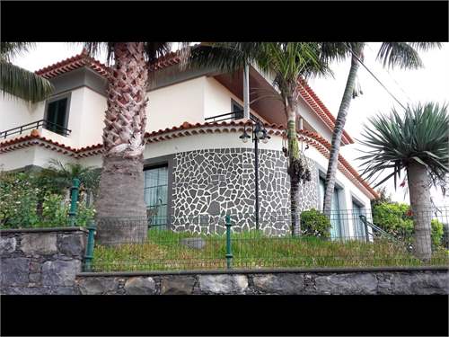 # 24560107 - £305,508 - 3 Bed House, Terreiro da Luta, Funchal, Madeira, Portugal
