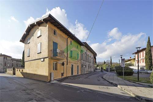 # 41649640 - £130,432 - 2 Bed , San Felice del Benaco, Brescia, Lombardy, Italy
