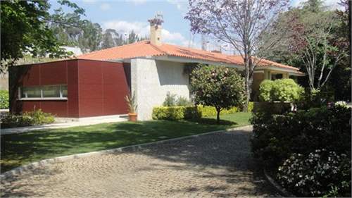 # 8373171 - £744,073 - 4 Bed Villa, Vermil, Guimaraes, Braga, Portugal