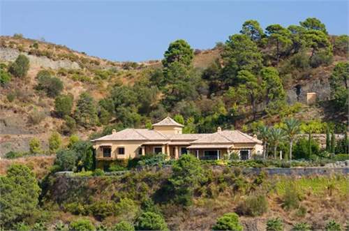 # 8470093 - £3,063,830 - 4 Bed Villa, Benahavis, Malaga, Andalucia, Spain