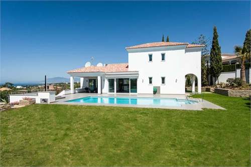 # 8704287 - £1,751,003 - 4 Bed Villa, Marbella, Malaga, Andalucia, Spain