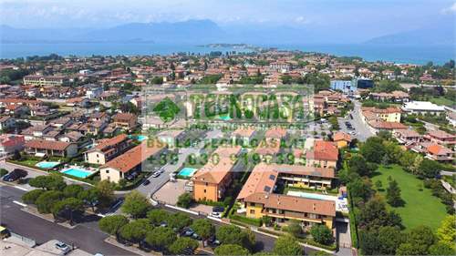 # 41603977 - £205,714 - 3 Bed , Sirmione, Brescia, Lombardy, Italy