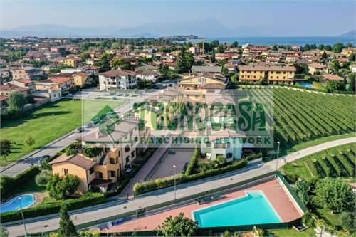 # 41613758 - £78,784 - 3 Bed , Sirmione, Brescia, Lombardy, Italy