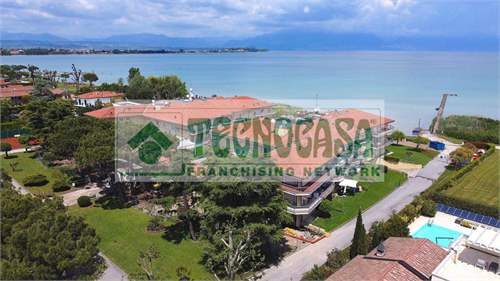 # 41633673 - £227,599 - 3 Bed , Sirmione, Brescia, Lombardy, Italy