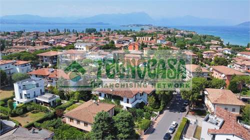 # 41640513 - £161,945 - 2 Bed , Sirmione, Brescia, Lombardy, Italy