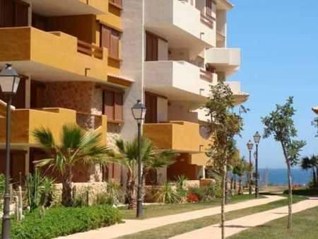 # 25250272 - £165,447 - 2 Bed Apartment, Punta Prima, Menorca, Balearic Islands, Spain
