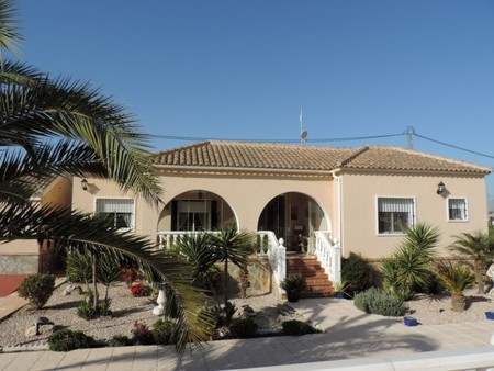 # 28428927 - £284,499 - 4 Bed Villa, Catral, Province of Alicante, Valencian Community, Spain
