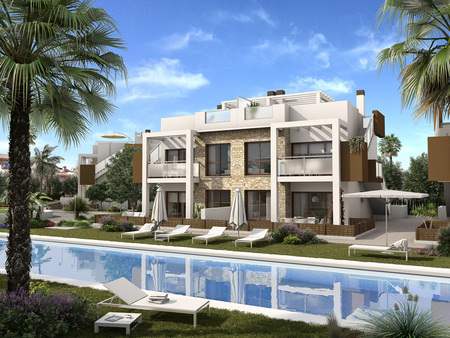# 31384657 - £152,754 - 3 Bed Apartment, Los Balcones, Province of Granada, Andalucia, Spain