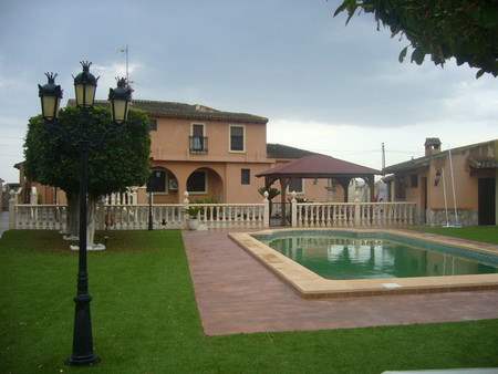 # 32573041 - £557,617 - 4 Bed Villa, Callosa de Segura, Province of Alicante, Valencian Community, Spain