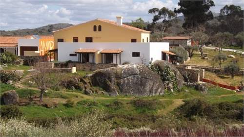 # 33990939 - £744,073 - Commercial Real Estate, Spain