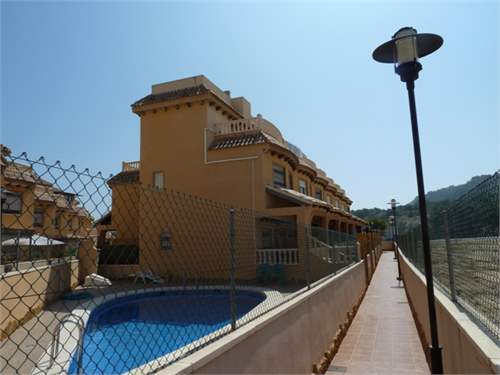 # 35644035 - £166,278 - 4 Bed Townhouse, Guardamar del Segura, Province of Alicante, Valencian Community, Spain
