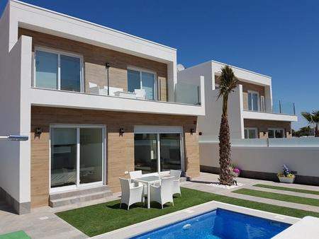 # 35644068 - £231,976 - 3 Bed Villa, San Pedro del Pinatar, Province of Murcia, Region of Murcia, Spain
