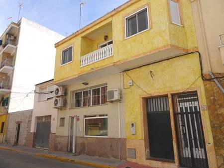 # 35644085 - £69,987 - 3 Bed Apartment, Dolores, Province of Alicante, Valencian Community, Spain