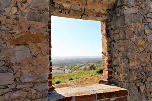 # 36893769 - £74,407 - Ruin, Serra do Bouro, Caldas da Rainha, Leiria, Portugal