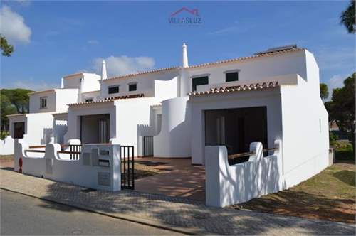 # 37065952 - £313,385 - 3 Bed Villa, Quarteira, Loule, Faro, Portugal