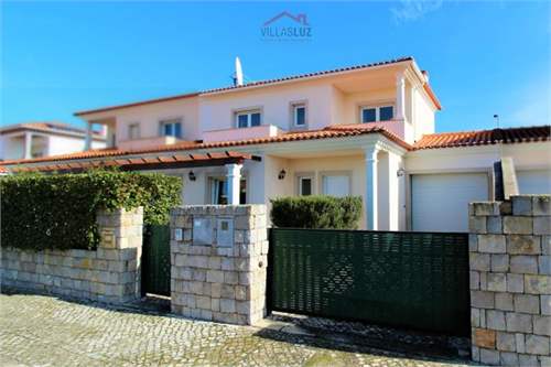 # 37112399 - £196,961 - 3 Bed House, Obidos, Leiria, Portugal