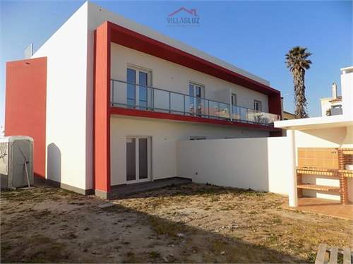 # 37246400 - £135,684 - 2 Bed Apartment, Lisbon, Portugal