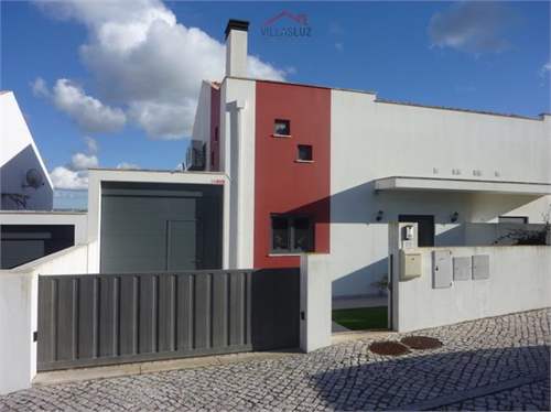 # 37509278 - £217,970 - 4 Bed House, Salir do Porto, Caldas da Rainha, Leiria, Portugal