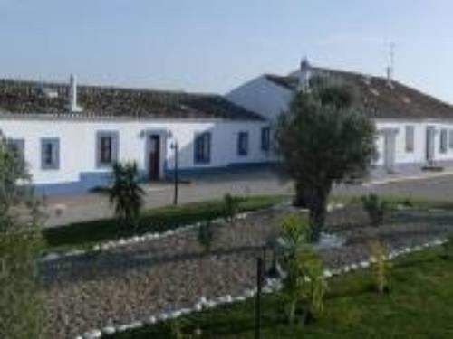 # 37509281 - £1,733,252 - 9 Bed Farmhouse, Messejana, Aljustrel, Beja, Portugal