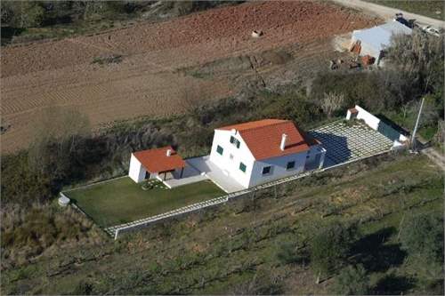 # 38174354 - £109,423 - 3 Bed House, Carvalhal, Bombarral, Leiria, Portugal