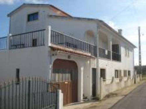 # 38174359 - £112,924 - 5 Bed House, Obidos, Leiria, Portugal