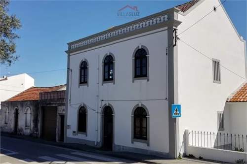 # 38359760 - £140,061 - 5 Bed House, Nazare, Leiria, Portugal