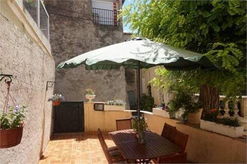 # 41639301 - £105,046 - , Beziers, Herault, Languedoc-Roussillon, France