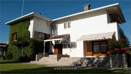 # 20641044 - £831,611 - 5 Bed House, Ermesinde, Valongo, Porto, Portugal