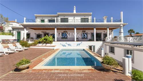 # 31148533 - £875,380 - 4 Bed House, Almancil, Loule, Faro, Portugal