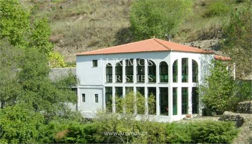 # 31309221 - £2,604,055 - Commercial Real Estate, Murca, Vila Real, Portugal