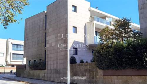 # 41707476 - £857,872 - 7 Bed , Porto, Porto, Portugal