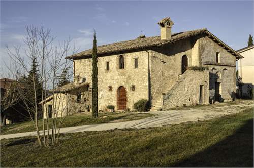 # 22498402 - £319,514 - 2 Bed House, Spoleto, Perugia, Umbria, Italy