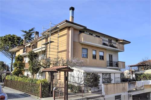 # 27684352 - £100,669 - 3 Bed Apartment, Spoleto, Perugia, Umbria, Italy