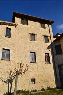 # 27897986 - £39,392 - 2 Bed House, Cerreto di Spoleto, Perugia, Umbria, Italy