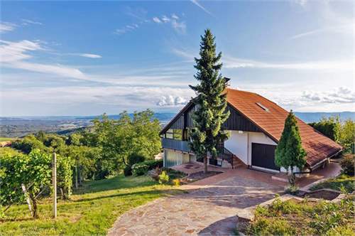 # 28992023 - £218,845 - 3 Bed Villa, Sromlje, Brezice, Slovenia