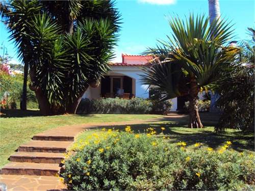 # 11568988 - £700,304 - 3 Bed Villa, Canico de Baixo, Santa Cruz, Madeira, Portugal
