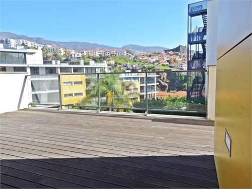 # 27760402 - £350,201 - 3 Bed Apartment, Funchal (Se), Funchal, Madeira, Portugal