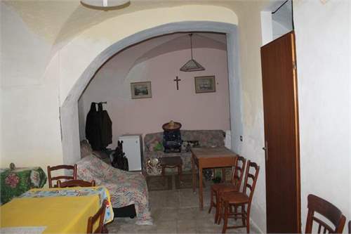# 28187511 - £21,447 - 2 Bed Townhouse, Cianciana, Agrigento, Sicily, Italy