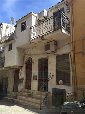 # 28239734 - £69,155 - 3 Bed Townhouse, Cianciana, Agrigento, Sicily, Italy