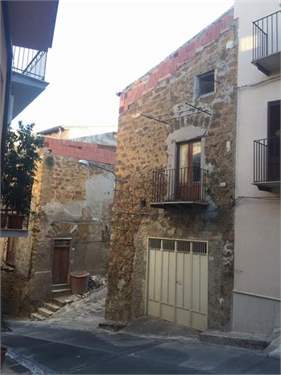 # 33879514 - £18,383 - 2 Bed Townhouse, Cianciana, Agrigento, Sicily, Italy