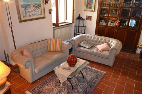 # 17916293 - £60,401 - 2 Bed Apartment, Trevico, Avellino, Campania, Italy