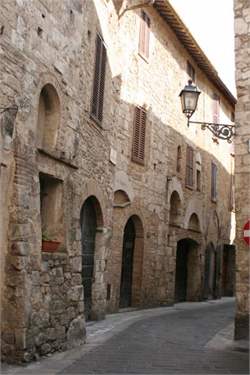 # 17916298 - £611,891 - House, Terni, Umbria, Italy