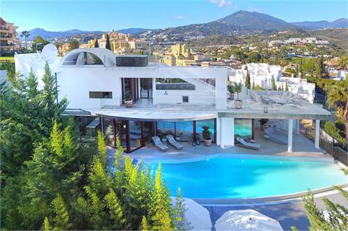 # 28684307 - £3,851,672 - 7 Bed Villa, Nueva Andalucia, Malaga, Andalucia, Spain