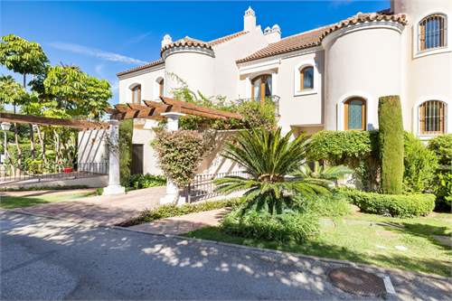 # 41706309 - £647,781 - 4 Bed , El Paraiso, Malaga, Andalucia, Spain