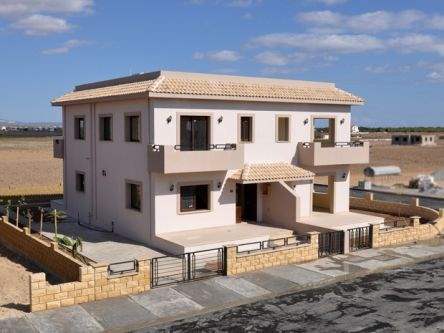 # 31780838 - £136,192 - 3 Bed Villa, Famagusta, Northern Cyprus