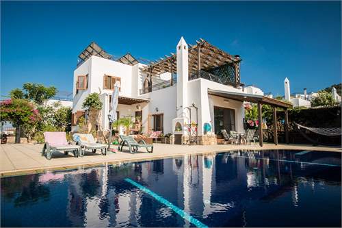 # 31967205 - £230,538 - 3 Bed Villa, Kyrenia, Northern Cyprus