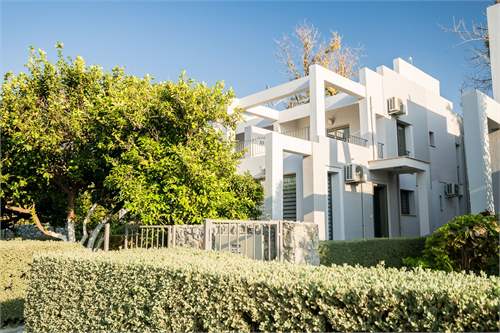 # 33914820 - £137,291 - 2 Bed Villa, Kyrenia, Northern Cyprus