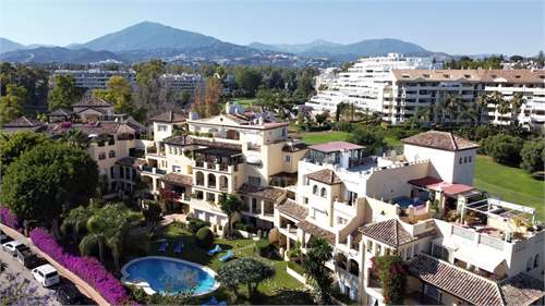 # 28372314 - £595,258 - 3 Bed Penthouse, El Paraiso, Malaga, Andalucia, Spain